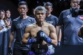 锡安体重再引热议，鹈鹕考虑减重条款